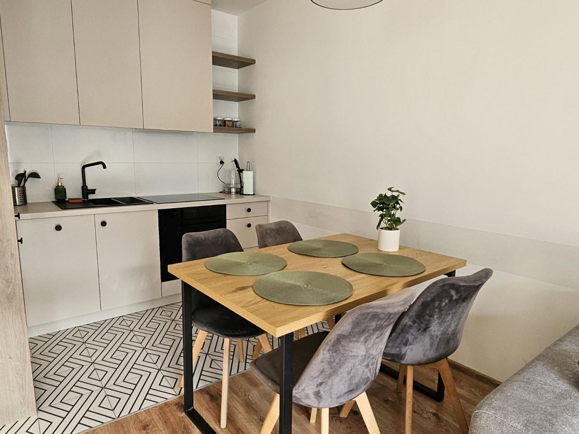 Urban Jungle Apartament Wenus Bialystok Exterior photo